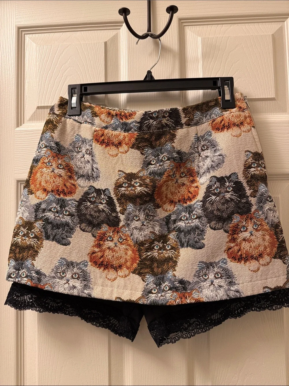 Dressed in Lala Precious Persians Jacquard Cat Skort M Lace Trim Skirt